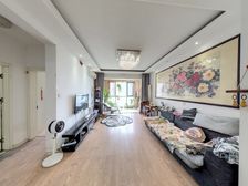 绿地中央广场三区 2室2厅 94.82平