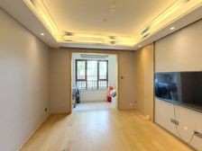 锦绣曦园,小三室,有地铁,好楼层,看房方便有钥匙