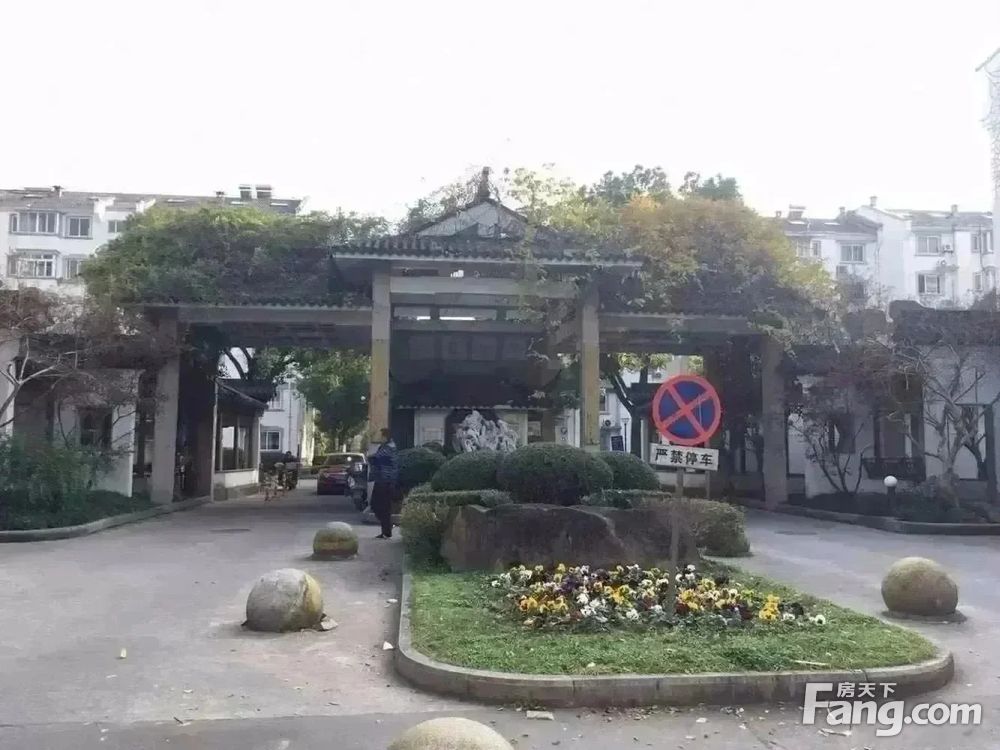 小区相关图