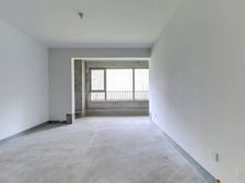 龙湖天越 3室2厅 115平