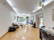 (业主急售)帝景苑 南北对流 精装修 户型方正 看房方便