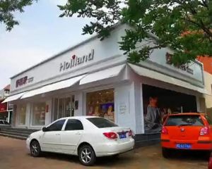 丨地铁0距离丨亿万林立丨门前市政停车位丨临主路
