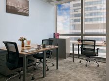 市中鲁能国际中心 一价全包 雷格斯联合办公15人间