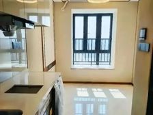 广州足球公园 精装修 有电梯 高楼层采光充足 次新房业主急售