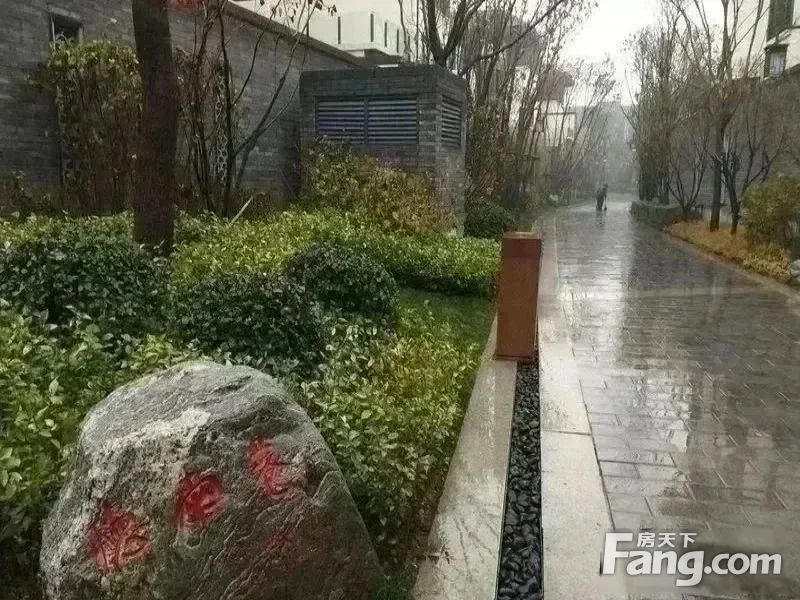 小区相关图