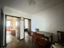 临汾路1060弄小区 满五 近地铁 商品房 医疗配套成熟