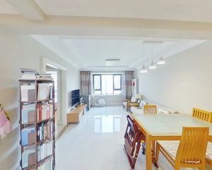 新上边户 全明格局 京贸国际公馆 采光好 户型方正 随时签约
