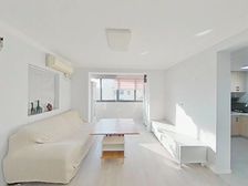 店长 ,近地鉄,精装大一房改两房,家具家电全留下,看房随时