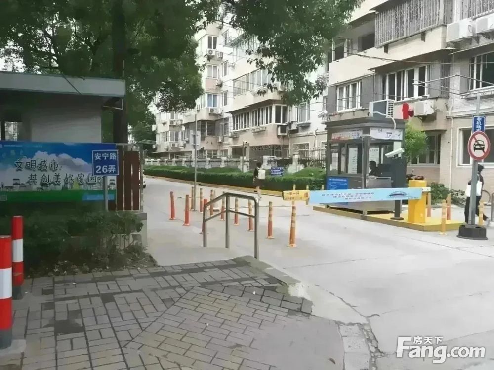 小区相关图