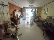 西郊河畔家园 双卫格局 医疗配套成熟 一楼带花园