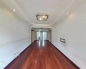 黄村中里简单装修,房东急售,当居住融入环境,心也随之淡定