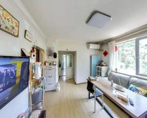 清源西里电梯小区单价较低中间楼层格局通透停车位免费
