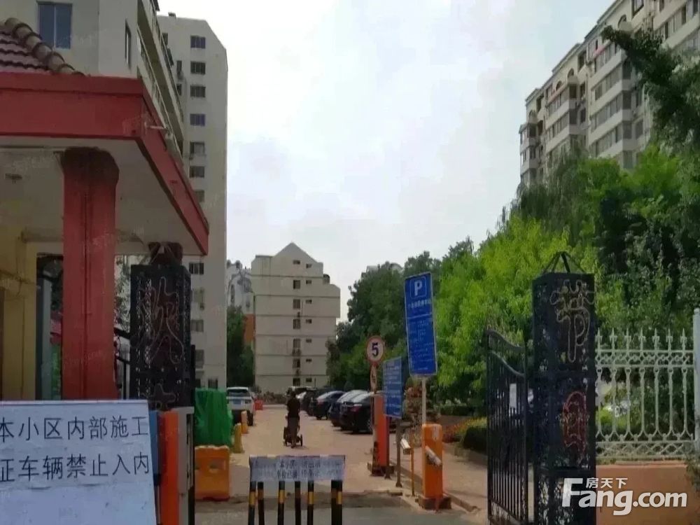小区相关图