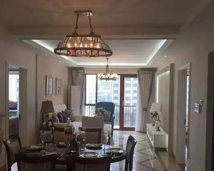 通州新城区,温榆河公园旁,精装修四居,南北双阳台独立餐厅