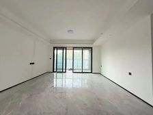 保利翔龙天汇 次新小区 精装好房 临地铁 南北通透 电梯房