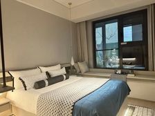 周浦绿地缤纷广场旁,书包医院地铁一应俱全