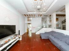 大户型联排 中央空调 带地暖 带150平花园 带地下室