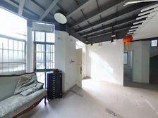 近莘庄 高品质小区 临河独栋别墅 位置安静 有钥匙随时看房