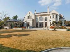 近地铁口,近莘庄 一亩地大花园独栋 格局方正可扩建 钥匙委托