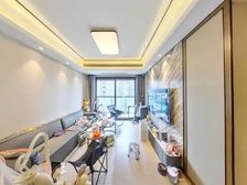 叶晓杰推荐:龙光玖龙台西南精装4室2厅102.9m2