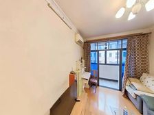 深夜新挂牌,已购急出,全明户型,临河景观,楼层好,位置佳!