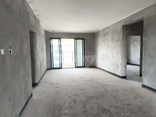 新小区 大4房 诚心出售此房