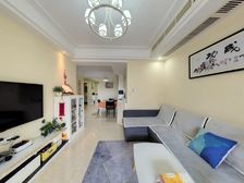 南北房通风好,两梯两户。采光好无遮挡。