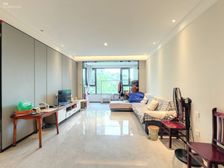 中介费2000元 华润未来之城一期 次新小区 精装套三双卫