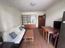 五村新上!一楼带大花园!莘松中 ! ,出价就卖可大谈!