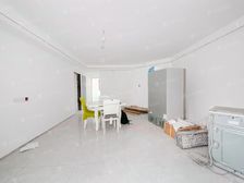 团结花苑 2室2厅1卫 简单装修 478万元