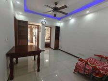 太屋exclusive,轻舟已过万重山,小区中心位置。