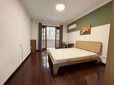 万体馆板块!边套南北通两房一厅 !全明户型!拎包入住!急售!