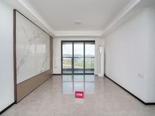 叶晓杰推荐:玺云著花园 3房2厅1卫 85.49㎡