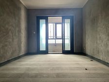 西永 重庆融创文旅城御岸三房66.6万