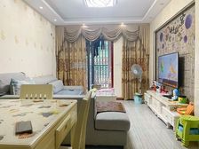 小三房 满二 正规商品房 交通便捷 商业配套齐全