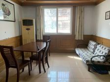 出门即地铁,近 ,看房方便,满五税少,随时滴滴,房东诚意