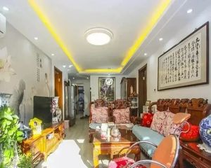 万科品质,小区中间位置,全明格局,看房方便,业主诚心出售。