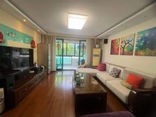 晋元百分之 88套内使用率 中间楼层 位置安静 有产权车位