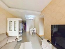 万科悦峰一二期 精装修三房双卫 中间楼层,视野好对面商圈地铁