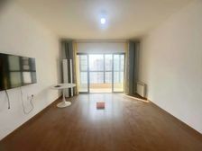 临地铁 车位充足 次新房 四居 交通便捷 南北通透