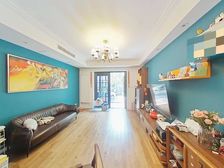 采光无遮挡 下叠 南北通透 精装 送花园 带产权车位