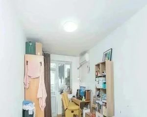 马家堡角门西双地铁嘉园三里正规一居满2年公房 业主诚售