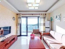 捡漏单价6字头 首付可商量 不靠路三房,装修保养好