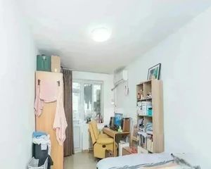 马家堡角门西双地铁嘉园三里正规一居满2年公房 业主诚售
