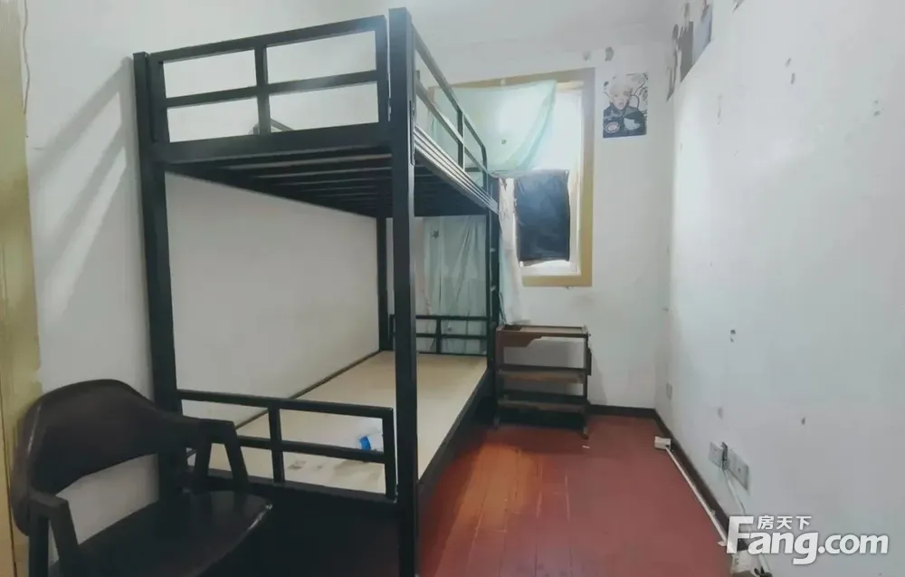 一梯两户丨边套三房丨临近地铁丨满五税少丨配套齐全丨看房有钥匙