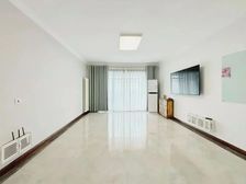 单价8千多主城区三环精装电梯双气大四房双卫