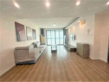 内环边 07年次新小区 环境优美 地下固定车位 总高13楼