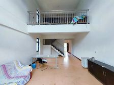 中旁 逸翠叠上端户 看公园无遮挡 三车位