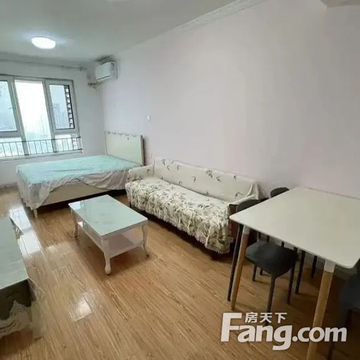  ��豼�԰ 1��1��1�� 58ƽ��װ�� 4800Ԫ/�� 