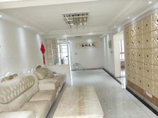 急售蚌医,五中 亮淮河,火车站,1楼精装修二室二厅送地下室